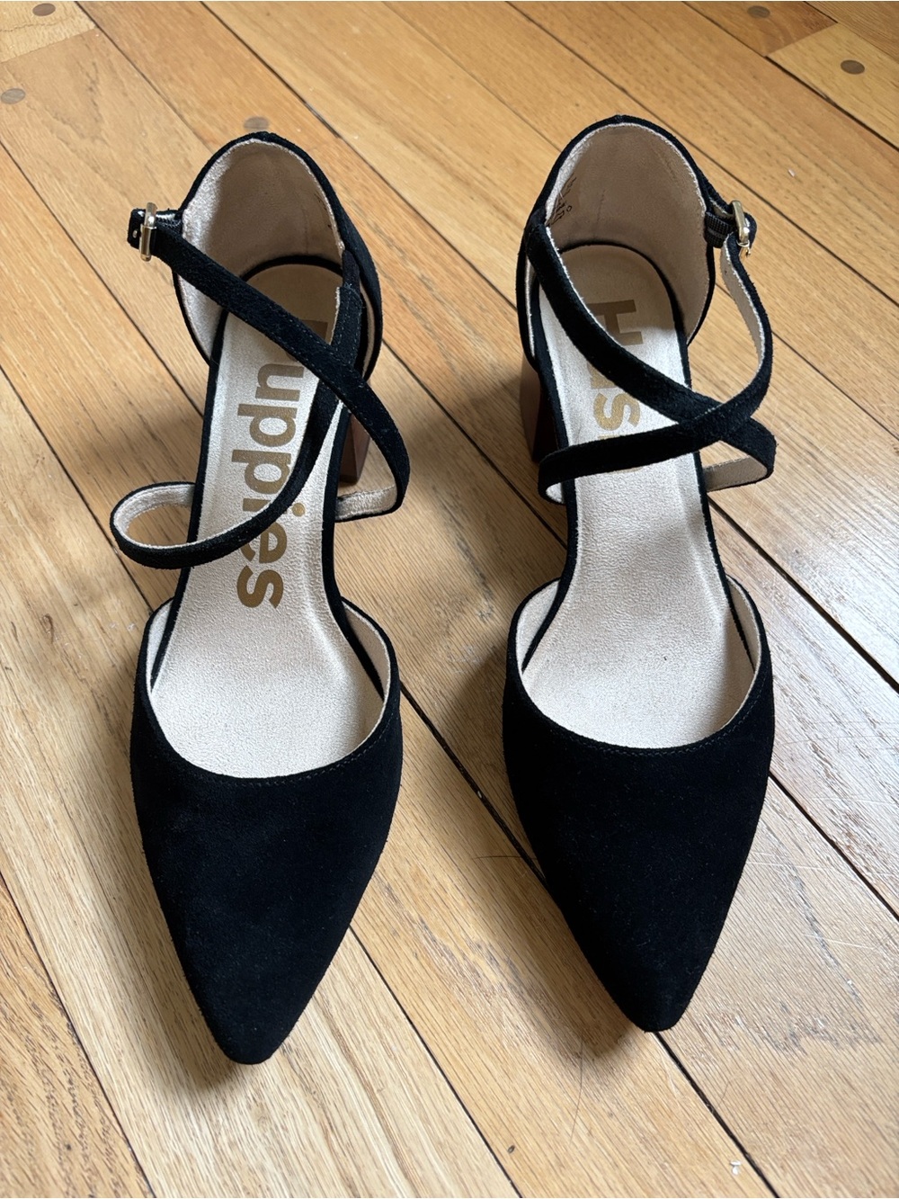 HUSH PUPPIES Sofie Cross Strap Black Suede Leather Womens Mid Block Heels 7.5M